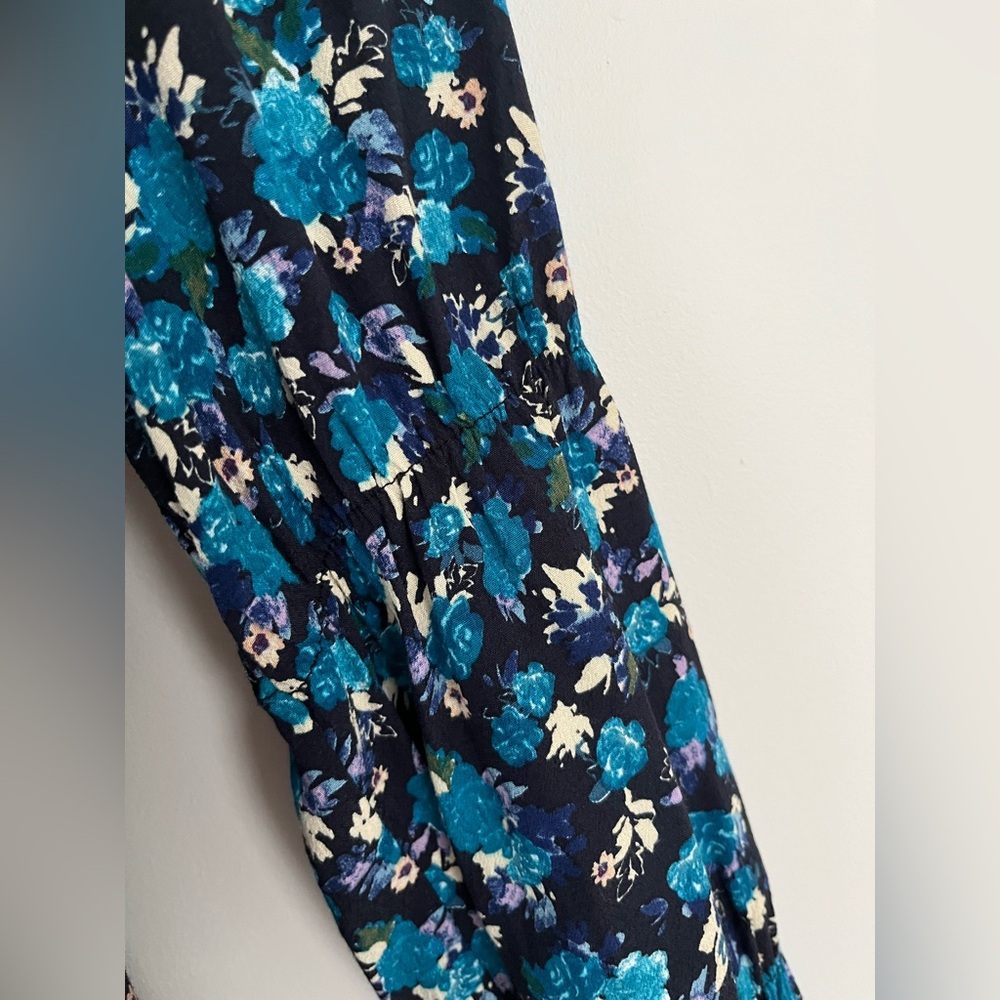 Zara pretty floral dress - Picture 5 of 13